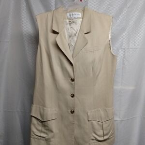 Jones New York  Classic Vintage lined Vest, sz 14, Tan, pre-owned.